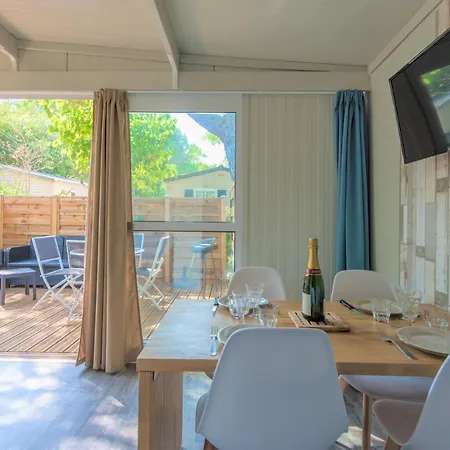 Campeggio La Pinède Enchantée