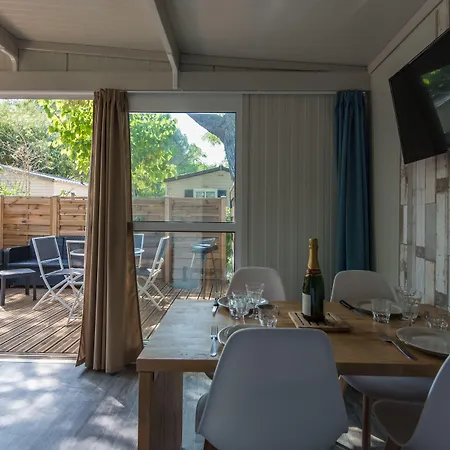 Campsite La Pinede Enchantee