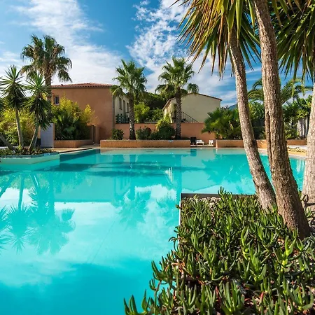 Campeggio La Pinède Enchantée