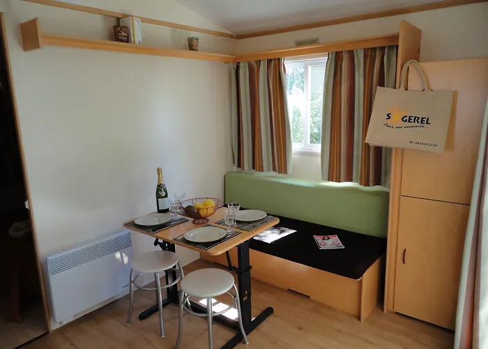 La Pinede Enchantee 캠프장 3*